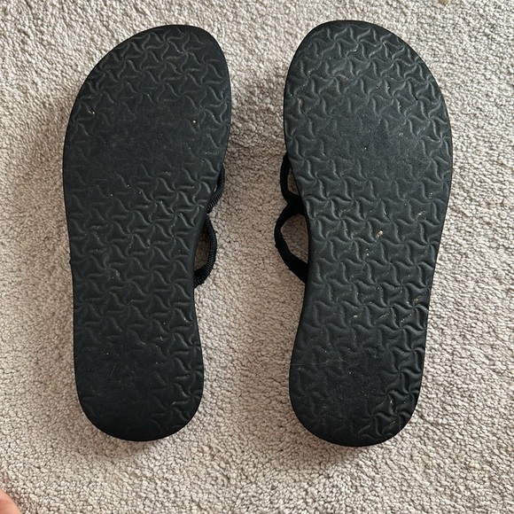 Teva Women’s Olowahu Mush Flip Flops Thong Sandals Size 7 - black - Picture 8 of 9
